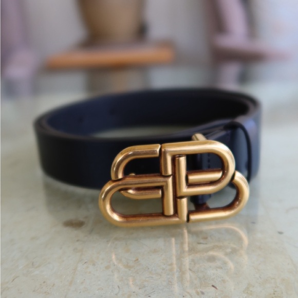 Balenciaga BB Belt (shared) - Picture 1 of 13